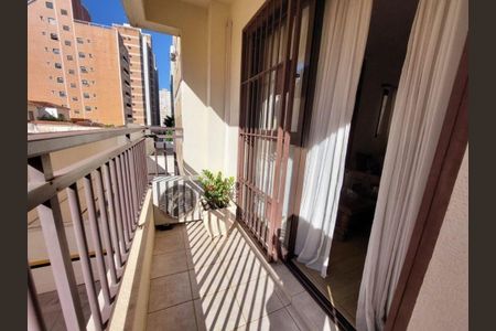 Apartamento para alugar com 117m², 3 quartos e 2 vagas Apartamento para alugar com 117m², 3 quartos e 2 vagasVaranda
