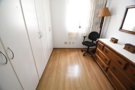 Quarto 1 de apartamento para alugar com 3 quartos, 117m² em Centro, Campinas