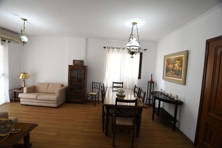 Apartamento para alugar com 117m², 3 quartos e 2 vagasSala