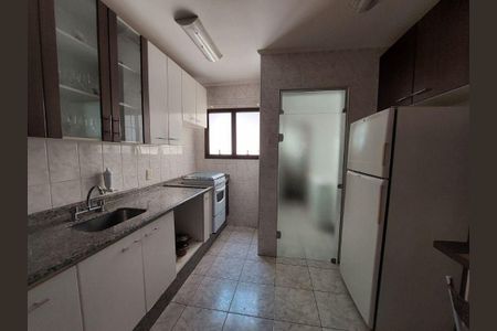 Apartamento para alugar com 117m², 3 quartos e 2 vagas Apartamento para alugar com 117m², 3 quartos e 2 vagasÁrea de Serviço