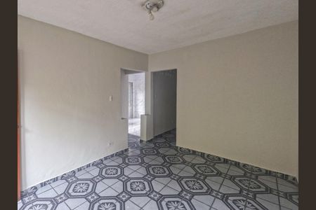 Sala de casa para alugar com 2 quartos, 78m² em Jardim Santa Cruz, São Paulo