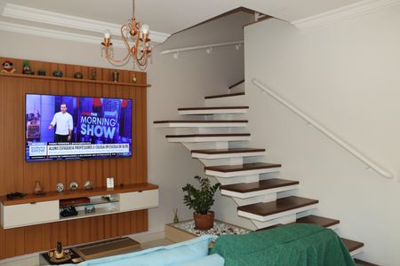 Casa de Condomínio para alugar com 3 quartos, 155m² em Jardim da Gloria, Cotia