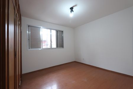 Casa para alugar com 140m², 2 quartos e 2 vagasQuarto 1