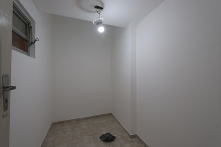 Casa para alugar com 140m², 2 quartos e 2 vagasDespensa