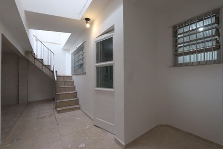 Casa para alugar com 140m², 2 quartos e 2 vagasQuintal