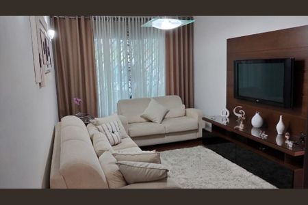 Casa à venda com 3 quartos, 200m² em Brooklin, São Paulo