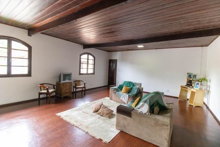 Sala 2 de casa para alugar com 4 quartos, 290m² em Itaipu, Niterói