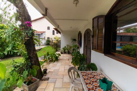 Casa para alugar com 290m², 4 quartos e 2 vagas Casa para alugar com 290m², 4 quartos e 2 vagasVaranda da Sala