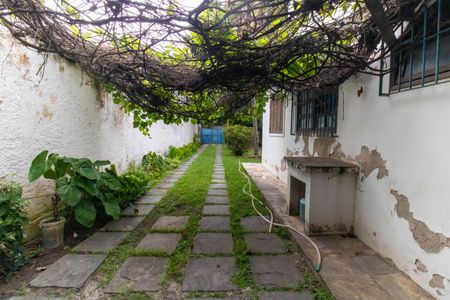 Casa para alugar com 290m², 4 quartos e 2 vagas Casa para alugar com 290m², 4 quartos e 2 vagasÁrea externa