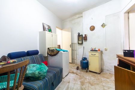 Casa à venda com 190m², 3 quartos e 2 vagasEdicula: Quarto