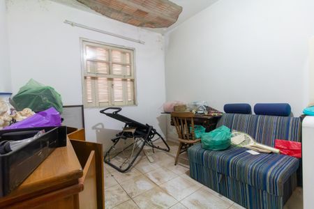 Casa à venda com 190m², 3 quartos e 2 vagasEdicula: Quarto