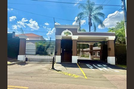 Casa de condomínio à venda com 115m², 3 quartos e 2 vagasFoto 01