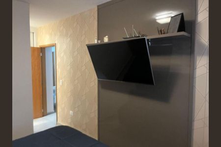 Casa à venda com 3 quartos, 272m² em Vila Carrão, São Paulo