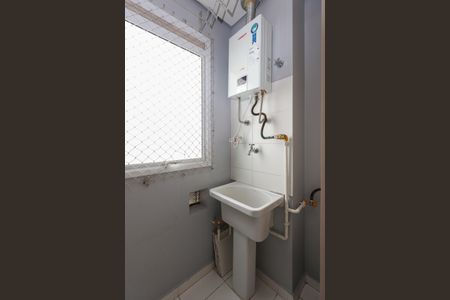 Apartamento à venda com 44m², 2 quartos e 1 vaga Apartamento à venda com 44m², 2 quartos e 1 vagaÁrea de Serviço