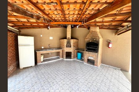 Apartamento à venda com 56m², 2 quartos e 1 vaga Apartamento à venda com 56m², 2 quartos e 1 vagaÁrea comum - Churrasqueira