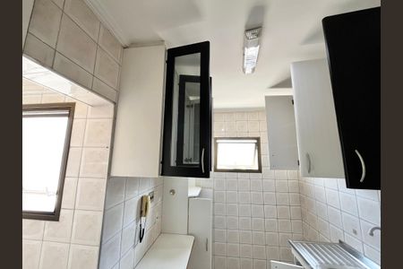 Apartamento à venda com 56m², 2 quartos e 1 vaga Apartamento à venda com 56m², 2 quartos e 1 vagaCozinha