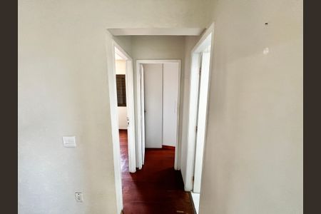 Apartamento à venda com 56m², 2 quartos e 1 vaga Apartamento à venda com 56m², 2 quartos e 1 vagaCorredor