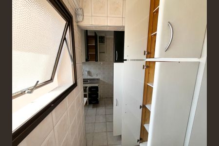 Apartamento à venda com 56m², 2 quartos e 1 vaga Apartamento à venda com 56m², 2 quartos e 1 vagaÁrea de Serviço