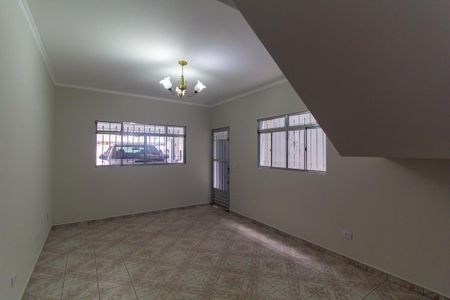 Casa para alugar com 250m², 4 quartos e 2 vagasSala