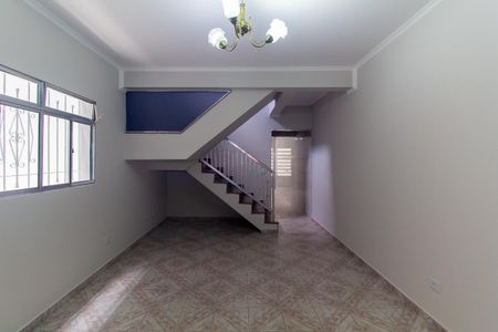 Casa para alugar com 250m², 4 quartos e 2 vagasSala