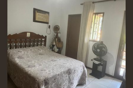 Casa à venda com 3 quartos, 270m² em Piratininga, Niterói