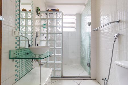 Apartamento à venda com 54m², 1 quarto e sem vaga Apartamento à venda com 54m², 1 quarto e sem vagaBanheiro Social