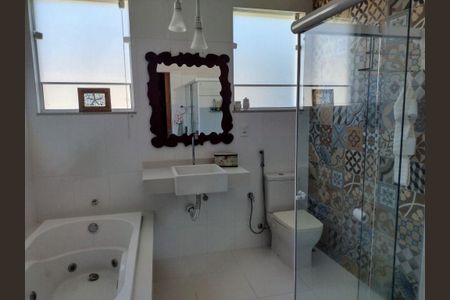 Casa à venda com 3 quartos, 231m² em Cafubá, Niterói