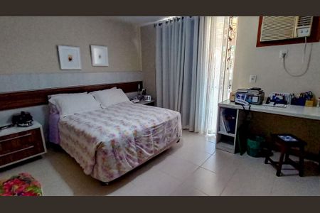 Casa à venda com 3 quartos, 160m² em Santo Antônio, Niterói