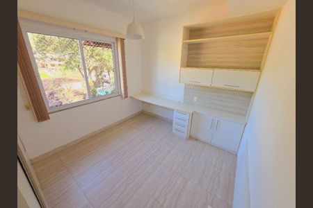 Casa à venda com 3 quartos, 262m² em Pendotiba, Niterói