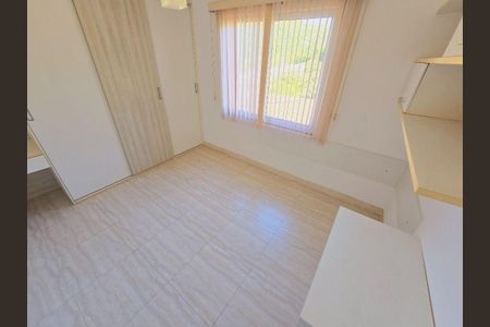 Casa à venda com 3 quartos, 262m² em Pendotiba, Niterói