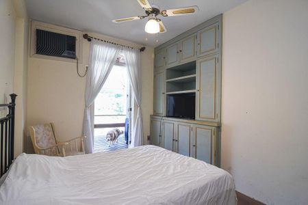 Casa à venda com 5 quartos, 369m² em Santo Antônio, Niterói