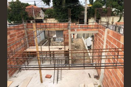 Casa à venda com 3 quartos, 140m² em Cafubá, Niterói
