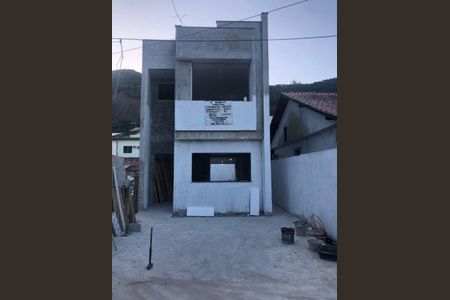 Casa à venda com 3 quartos, 140m² em Cafubá, Niterói