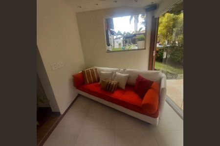 Casa à venda com 4 quartos, 500m² em Piratininga, Niterói