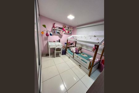 Casa à venda com 4 quartos, 144m² em Itaipu, Niterói