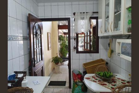 Casa à venda com 3 quartos, 150m² em Jardim Jaqueline, São Paulo