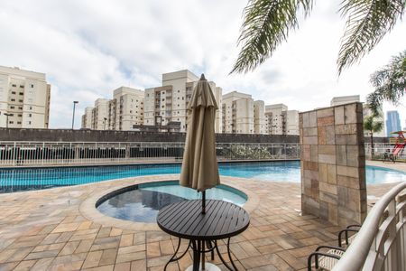 Apartamento à venda com 72m², 2 quartos e 1 vagaPiscina