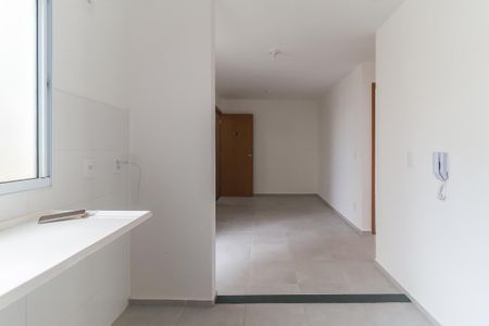 Apartamento para alugar com 60m², 2 quartos e 1 vaga Apartamento para alugar com 60m², 2 quartos e 1 vagaCozinha e Área de Serviço