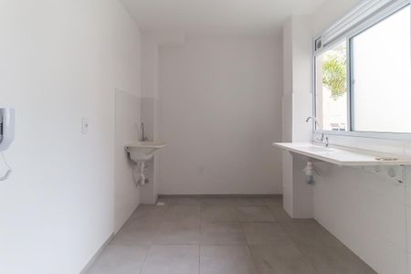 Apartamento para alugar com 60m², 2 quartos e 1 vaga Apartamento para alugar com 60m², 2 quartos e 1 vagaCozinha e Área de Serviço