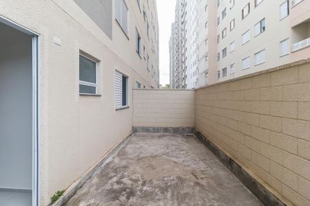 Apartamento para alugar com 60m², 2 quartos e 1 vaga Apartamento para alugar com 60m², 2 quartos e 1 vagaSacada do Quarto 2