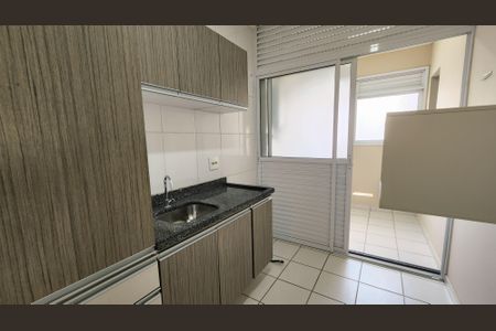 Apartamento para alugar com 89m², 3 quartos e 2 vagas Apartamento para alugar com 89m², 3 quartos e 2 vagasCozinha e Área de Serviço
