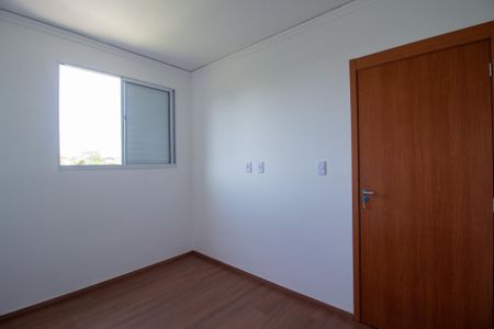 Apartamento para alugar com 42m², 2 quartos e 1 vagaQuarto 1