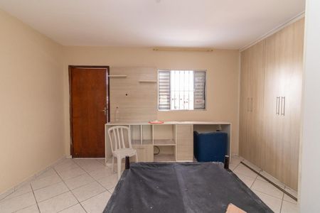 Casa à venda com 125m², 3 quartos e 2 vagasSuíte