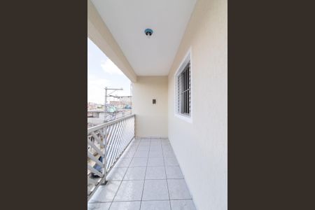 Casa à venda com 125m², 3 quartos e 2 vagasVaranda 2