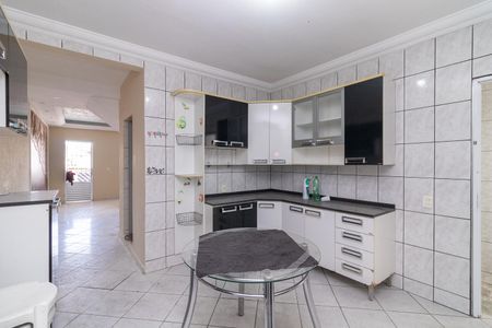Casa à venda com 125m², 3 quartos e 2 vagasCozinha