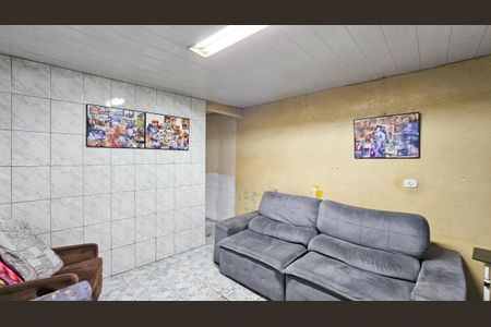 Casa à venda com 625m², 5 quartos e 4 vagasSala