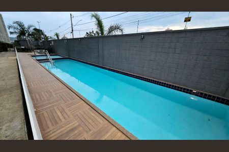 Apartamento para alugar com 68m², 3 quartos e 1 vagaÁrea comum - Piscina