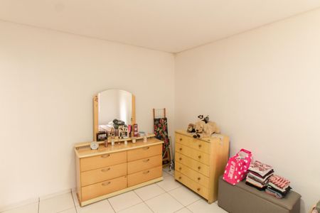 Casa à venda com 200m², 2 quartos e 1 vagaQuarto 2