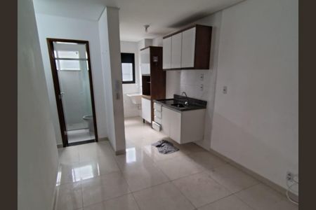 Sala de apartamento para alugar com 1 quarto, 42m² em Vila Sao Silvestre (Zona Leste), São Paulo