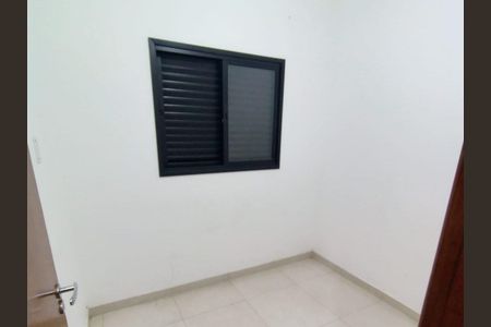 Quarto 1 de apartamento para alugar com 1 quarto, 42m² em Vila Sao Silvestre (Zona Leste), São Paulo